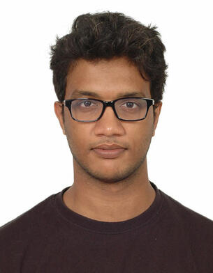Portrett av Ron Mangalam Jacob. Foto